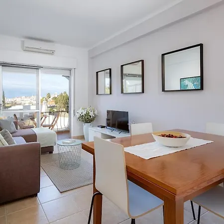 Appartement Eli Flat Just Few Steps From The Strip In Albufeira